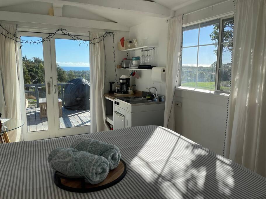 30 Pct Off!! Limited Time! Malibu Charming Getaway With King Bed, Near Beach Exterior photo