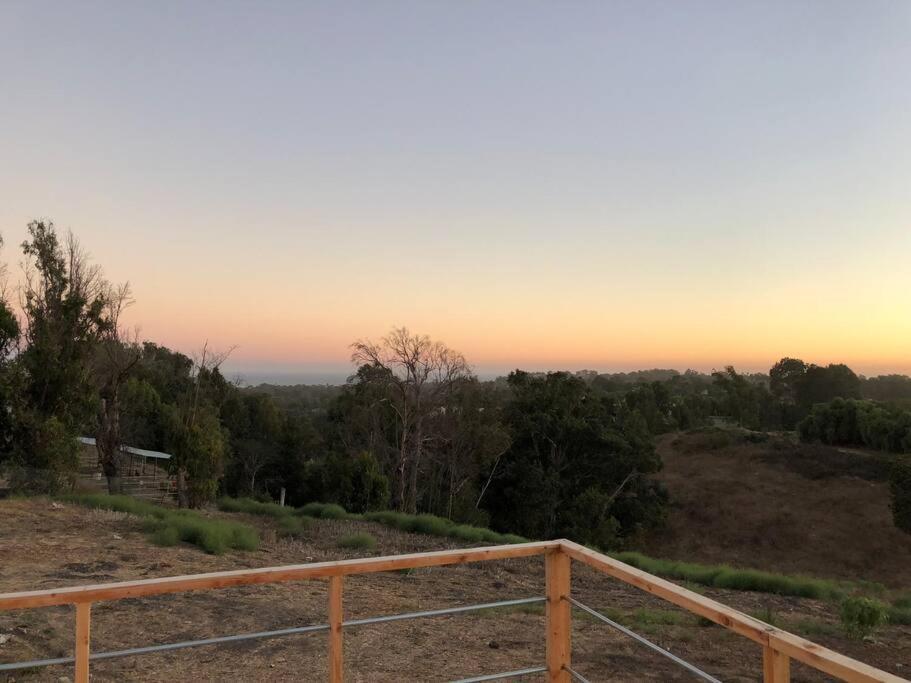 30 Pct Off!! Limited Time! Malibu Charming Getaway With King Bed, Near Beach Exterior photo